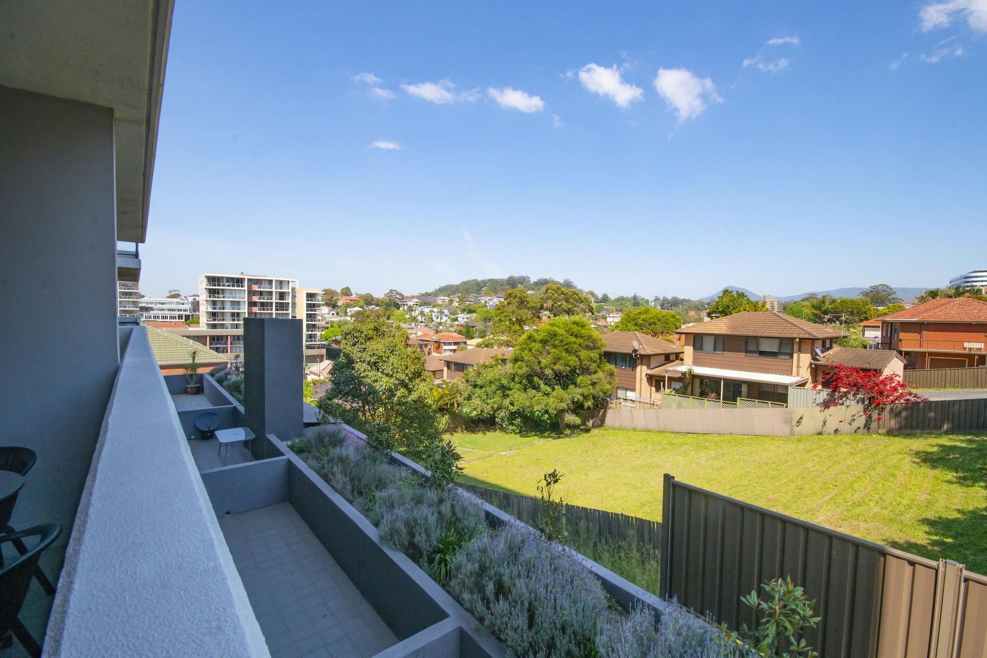 Mantra Wollongong Aparthotel Exterior photo